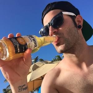 Meet your Posher, Peter